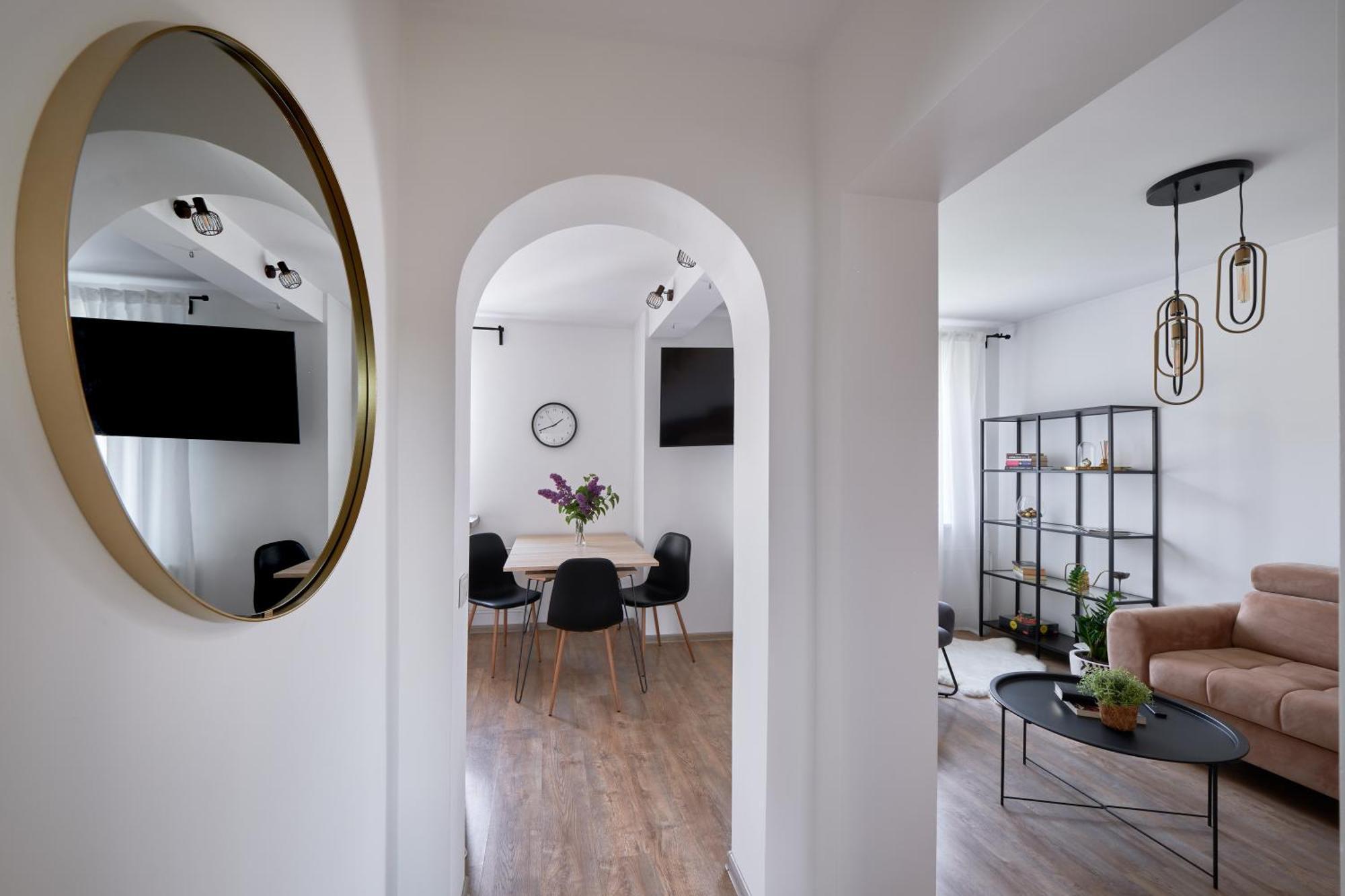 Stories Isskirtiniai 7 Vietu Apartamentai Birstone Birstonas