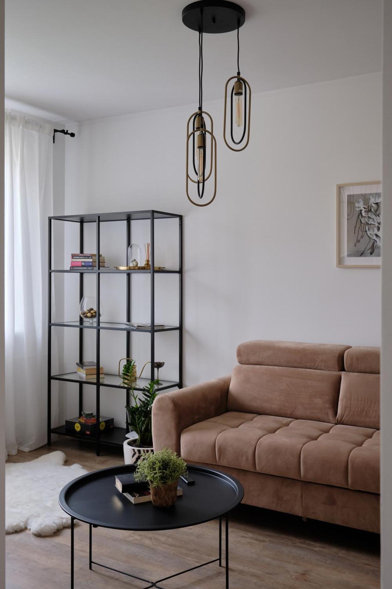 Stories Isskirtiniai 7 Vietu Apartamentai Birstone